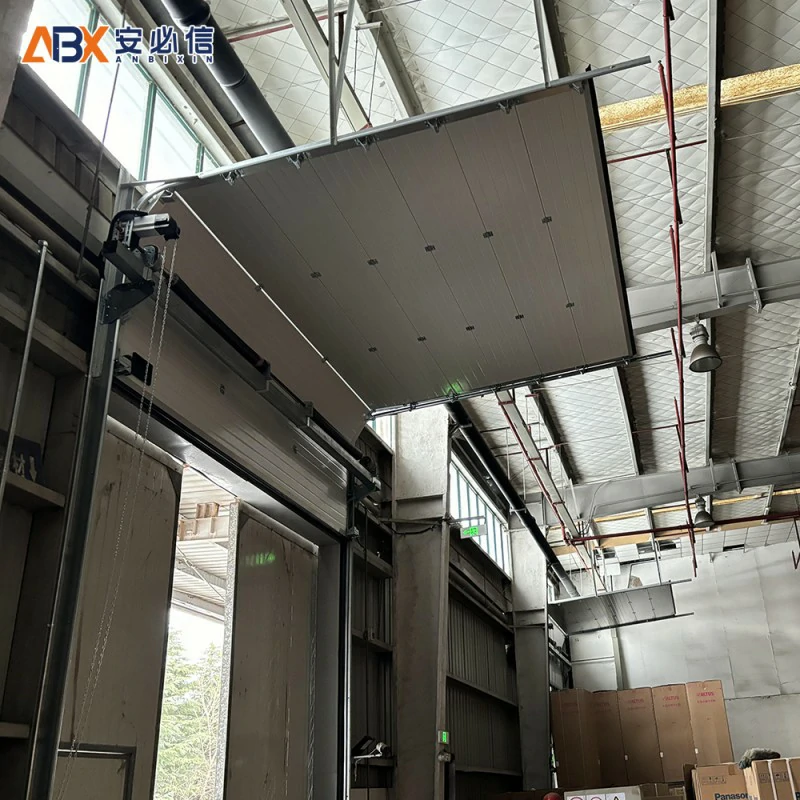 黑河市翻板滑升门